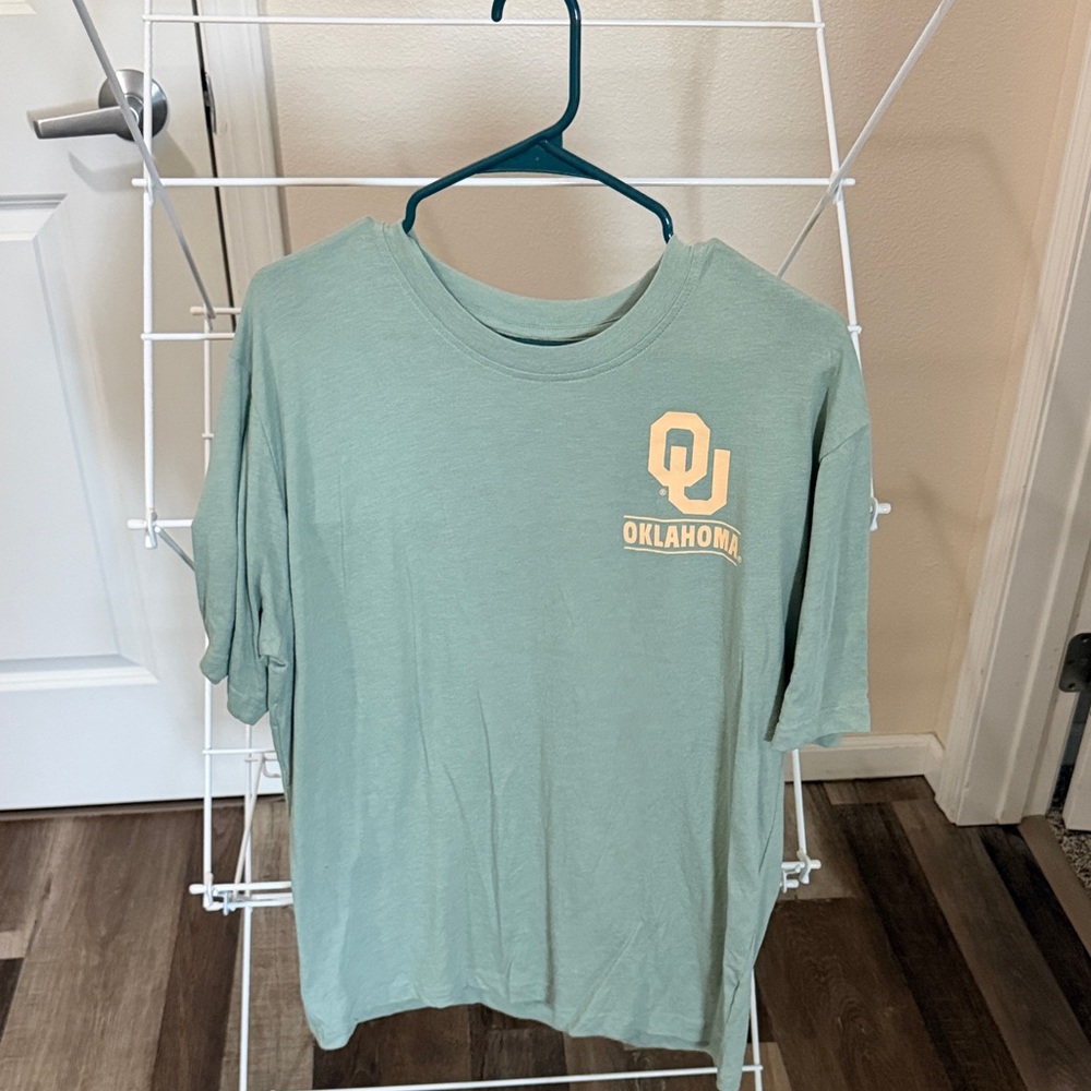 Unisex Green Oklahoma T-Shirt
